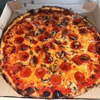 Amato's Pizza & Pasta - Italian Near Me - Madison, Connecticut Amato's Pizza & Pasta - Italian Near Me - Madison, Connecticut