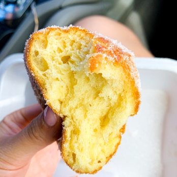Leonard's Bakery - Original Malasada - Bakeries Near Me - Honolulu, Hawaii