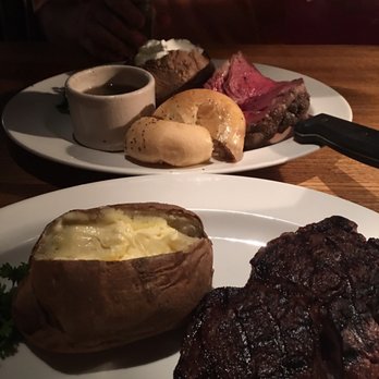 Harveys - Prime rib and marinated steak - Seafood Near Me - Tupelo, Mississippi