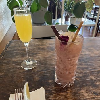 Lost Parrot Cafe - Orange mimosa and Funky Polynesian. - Breakfast & Brunch Near Me - South Pasadena, California Lost Parrot Cafe - Orange mimosa and Funky Polynesian. - Breakfast & Brunch Near Me - South Pasadena, California