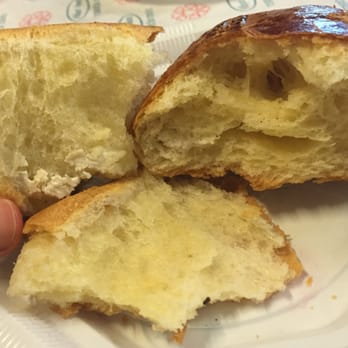 Sımıt Cafe - This was the feta-filled pastry. The only feta cheese it had was that trace in the corner. - Cafes Near Me - Istanbul, 34