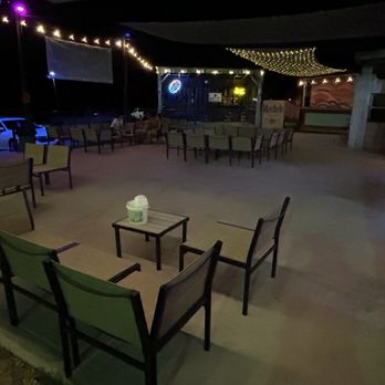 Tan Turtle Tavern - Patio for live music - Rest Stops Near Me - New Braunfels, Texas Tan Turtle Tavern - Patio for live music - Rest Stops Near Me - New Braunfels, Texas