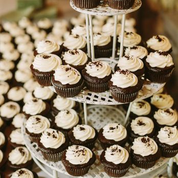 Walter Burke Catering - Chocolate cupcakes with vanilla buttercream frosting. - Caterers Near Me - Santa Fe, New Mexico Walter Burke Catering - Chocolate cupcakes with vanilla buttercream frosting. - Caterers Near Me - Santa Fe, New Mexico