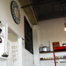Lemon Tree Cafe - Inside
