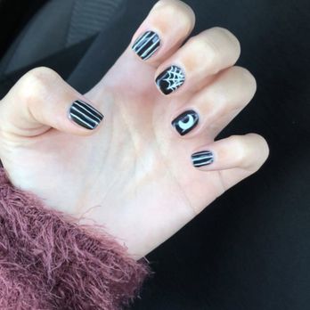 Honey B Nail Spa - Nail Salons Near Me - Bee Cave, Texas