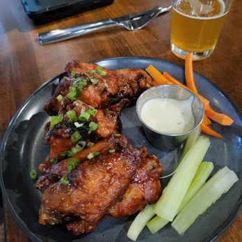 Grain & Grog American Tavern - Wings.  Tasty and good. If you have eaten Jimbos wings, these will disappoint, but they were good, and we would eat them again. - Sports Bars Near Me - Gainesville, Virginia