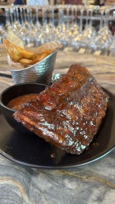 Babe’s Smokehouse & Tavern by null