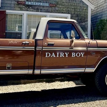 Dairy Boy - Love the whole vibe - Women's Clothing Near Me - Nantucket, Massachusetts Dairy Boy - Love the whole vibe - Women's Clothing Near Me - Nantucket, Massachusetts