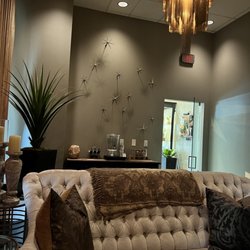 Spa Sway - Waiting area