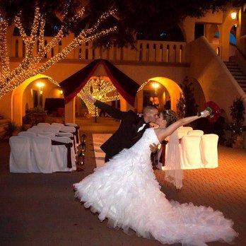 XMAS Lights - Holiday Decorating Services Near Me - Denver, Colorado
