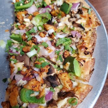 Pizza Twist - Tikka Masala Pizza - Pizza Near Me - Fresno, California Pizza Twist - Tikka Masala Pizza - Pizza Near Me - Fresno, California