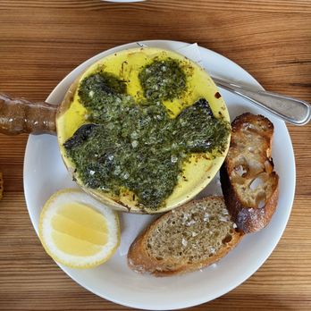 Bar Toti - Escargot - Wine Bars Near Me - Austin, Texas
