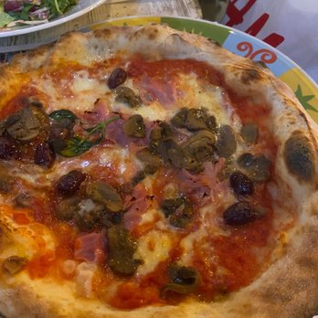 Rossopomodoro - Prosciutto,mushroom,olive pizza- best pizza ever - Napoletana Near Me - Venezia, VE Rossopomodoro - Prosciutto,mushroom,olive pizza- best pizza ever - Napoletana Near Me - Venezia, VE