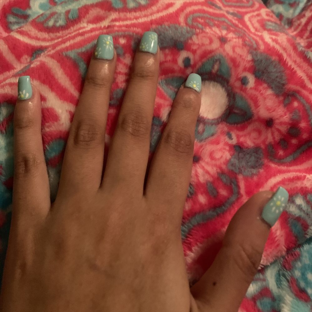 ESSENCE NAIL SPA - Updated May 2025 - 47 Photos & 33 Reviews - 4044  Wilmington Pike, Kettering, Ohio - Nail Salons - Phone Number - Services -  Yelp