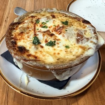 Powerhouse Eatery - French onion soup - Bars Near Me - White Haven, Pennsylvania