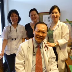 Helen Sun, FNP-C DNP - Helen, Drs. Hsu, Grace Sun and Elizabeth Sun at 5.20.2012 Community Medical Health Fair