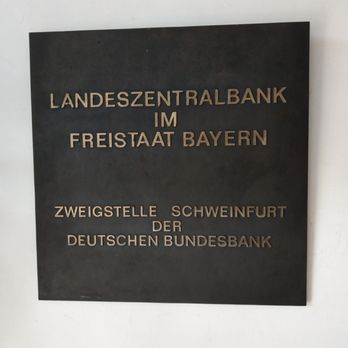 Hotel Alte Reichsbank - altes Schild der Bundesbank - Hotels Near Me - Schweinfurt, BY Hotel Alte Reichsbank - altes Schild der Bundesbank - Hotels Near Me - Schweinfurt, BY