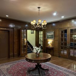 University Club of San Francisco - Gorgeous lobby of the Club with a historic feel