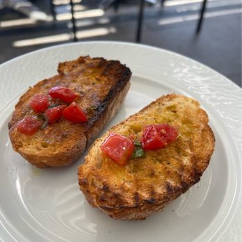 Da Peppino - Garlic bread bruschetta - Seafood Near Me - Marina Grande, NA Da Peppino - Garlic bread bruschetta - Seafood Near Me - Marina Grande, NA
