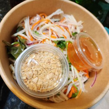 Tran An - Papaya salad - Vietnamese Near Me - Miami, Florida Tran An - Papaya salad - Vietnamese Near Me - Miami, Florida
