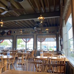 Cracker Barrel Old Country Store