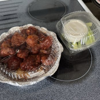 Nonna’s Pizza & Pasta - BBQ boneless wings platter. Breaded pieces of chicken coated with a spicy bbq sauce - Pizza Near Me - Monroe, Connecticut Nonna’s Pizza & Pasta - BBQ boneless wings platter. Breaded pieces of chicken coated with a spicy bbq sauce - Pizza Near Me - Monroe, Connecticut