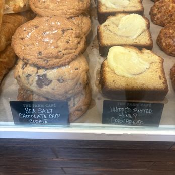 Farm Cafe - Sea salt Chocloate Chip Cookie - Breakfast & Brunch Near Me - Valhalla, New York