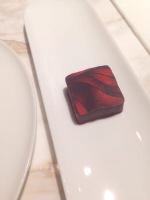 Yu Chocolatier by null