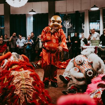 Van Hanh Lion Dance - Photo courtesy of Tiffani Cornish Photography - Performing Arts Near Me - Albuquerque, New Mexico Van Hanh Lion Dance - Photo courtesy of Tiffani Cornish Photography - Performing Arts Near Me - Albuquerque, New Mexico