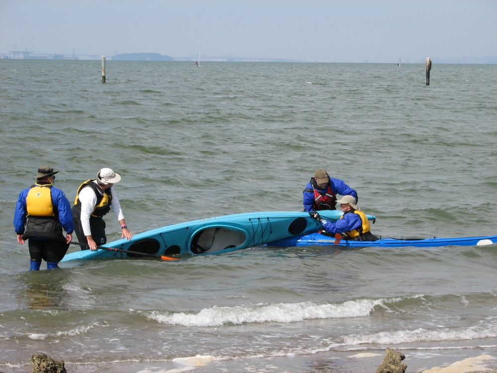 Eskape Sea Kayaking Logo