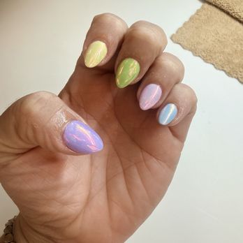 IVIA Nail Studio - Chrome nails - Nail Salons Near Me - Santa Ana, California
