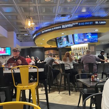 The Burgh Sportz Bar - Inside - Sports Bars Near Me - Coraopolis, Pennsylvania