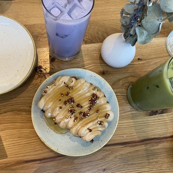 Two Hands - Banana bread - GET IT - Cocktail Bars Near Me - Austin, Texas
