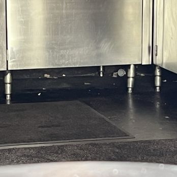 BurgerFi - Under service station - Burgers Near Me - Lake Mary, Florida