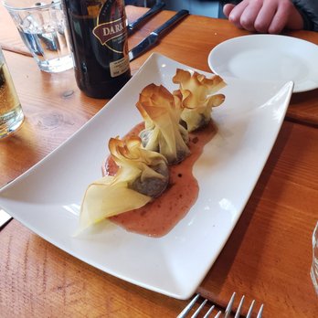 Pibroch Scottish Restaurant - Haggis appetizer - Scottish Near Me - Edinburgh, EDH