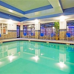 Holiday Inn Express & Suites Knoxville-Farragut