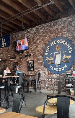 Hop Merchants Bottle Shop and Taproom by null