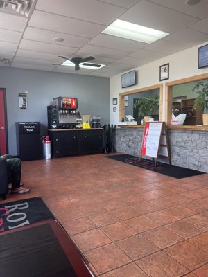 Roy's Grille by null
