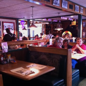 Black Bear Diner Gilroy - Diners Near Me - Gilroy, California