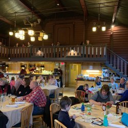 Hubbard Park Lodge - Dining room