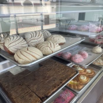 Oli's Bakery - Bakeries Near Me - Beaumont, California Oli's Bakery - Bakeries Near Me - Beaumont, California