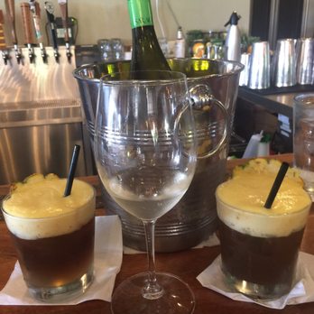 Monkeypod Kitchen - Mai tais and moscoto - Hawaiian Near Me - Kapolei, Hawaii