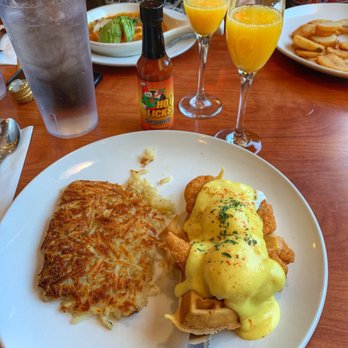 Broken Yolk Cafe - Fried Chicken Benedict!! - Breakfast & Brunch Near Me - La Quinta, California