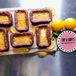 Toy & Judy's - TOY & JUDY'S
"Lemon Tart Loaf"