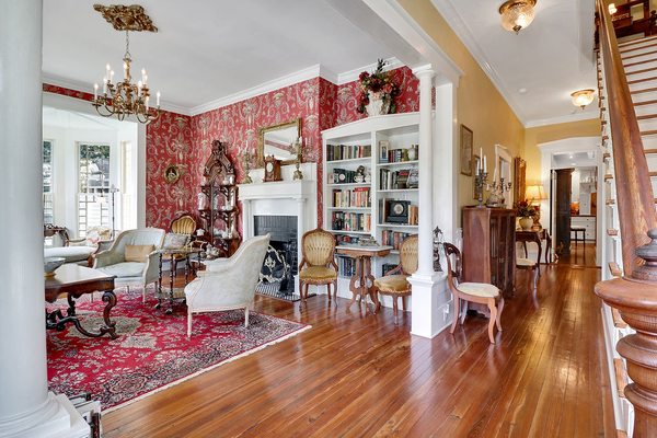 Robert Ruark Inn by null