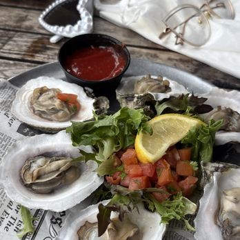 Fannies On the Beach - Seafood Near Me - Tybee Island, Georgia