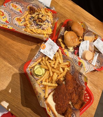 Dave's Hot Chicken by null