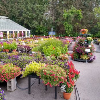 Sunnyslope Gardens - Nurseries & Gardening Near Me - New Berlin, Wisconsin