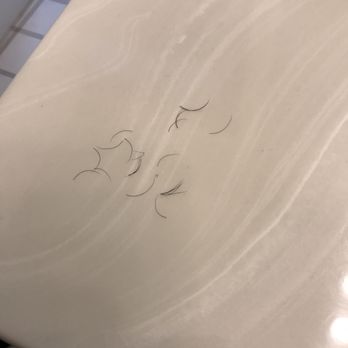Miracle Spa - The lashes that fell off immediately after the appointment when brushed with an eyelash brush. - Nail Salons Near Me - San Francisco, California