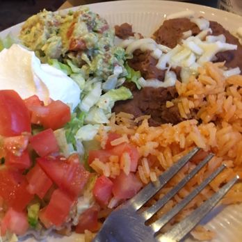 Cactus grill - Beans, rice and guacamole - Mexican Near Me - Forest Park, Illinois Cactus grill - Beans, rice and guacamole - Mexican Near Me - Forest Park, Illinois
